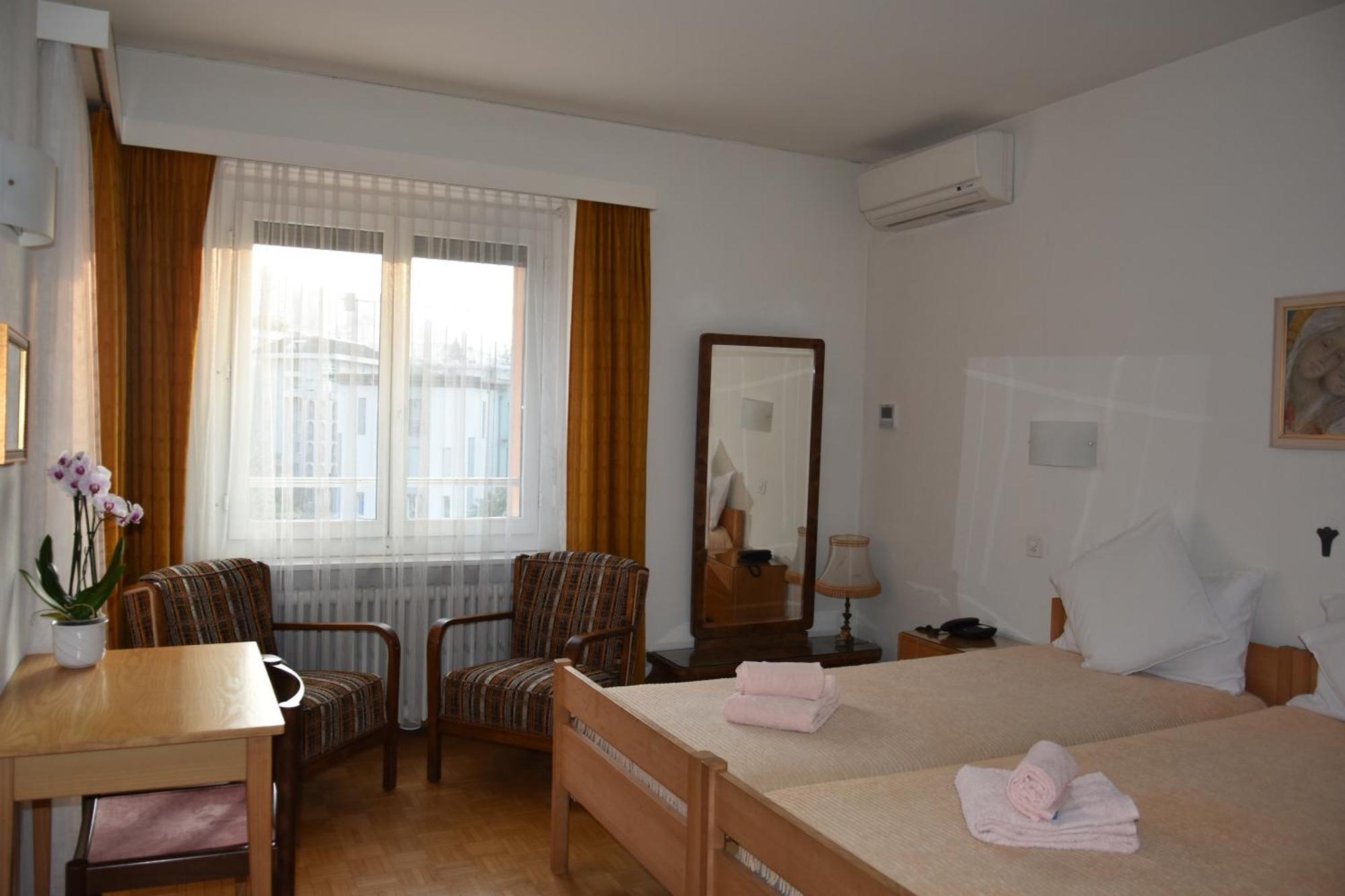 Casa Santa Birgitta Hotel Lugano Eksteriør billede